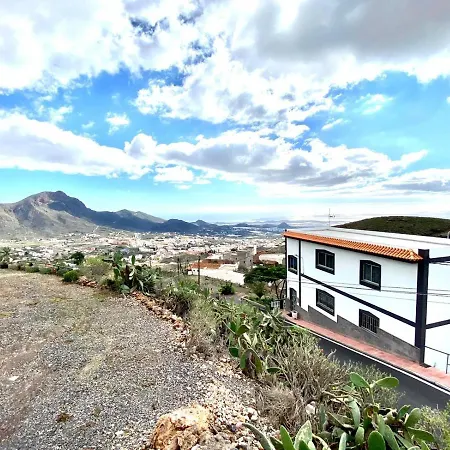 Casa Rural Arona 2 Con Dos Dormitorios Y Estupenda Vista Landhaus